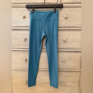 Athleta Girls High Rise Powervita Chit Chat Tight Leggings - Size Medium